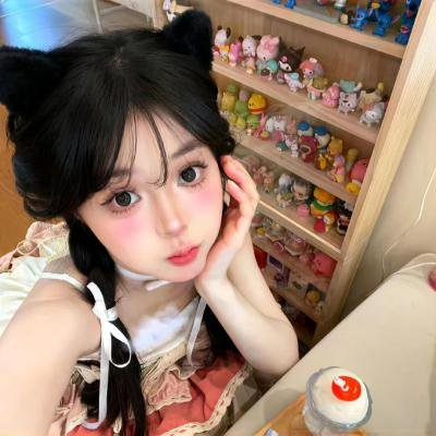 隔窗恋爱:看着你